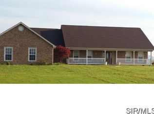 10071 Grodeon Rd, Mascoutah, IL 62258