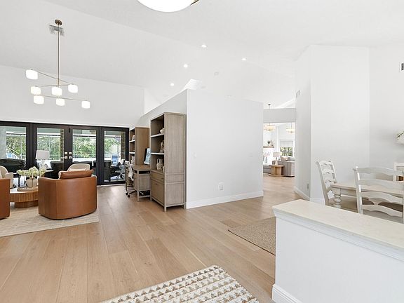3rd image of 15395 Meadow Wood Drive