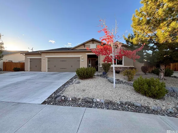 5475 Summer Sun Ln, Sun Valley, NV 89433