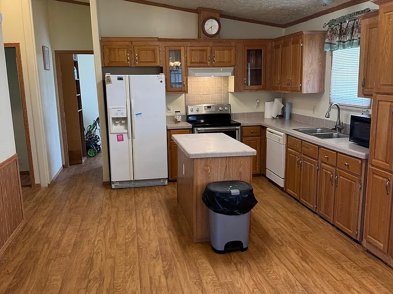 2862 FM 1777 — Photo 4