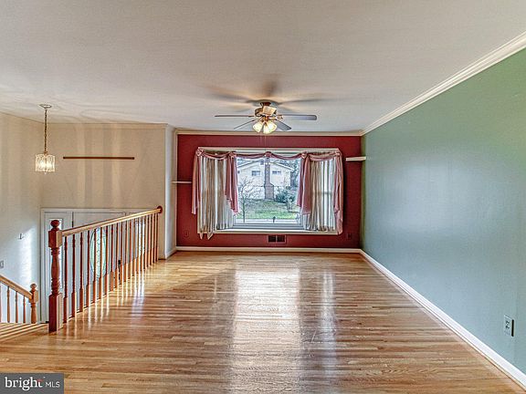 4th image of 6706 Walker Branch Dr