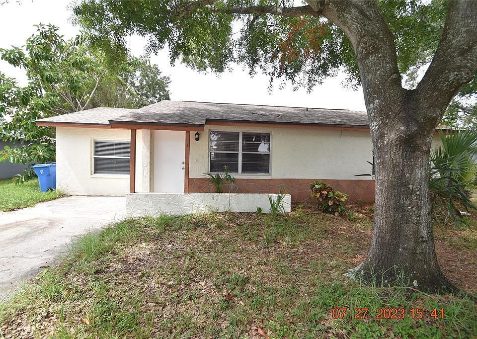1st image of 10103 Royal Acres Ct