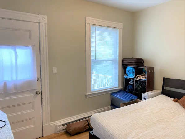 36 Burnside Ave #2, Somerville, MA 02144