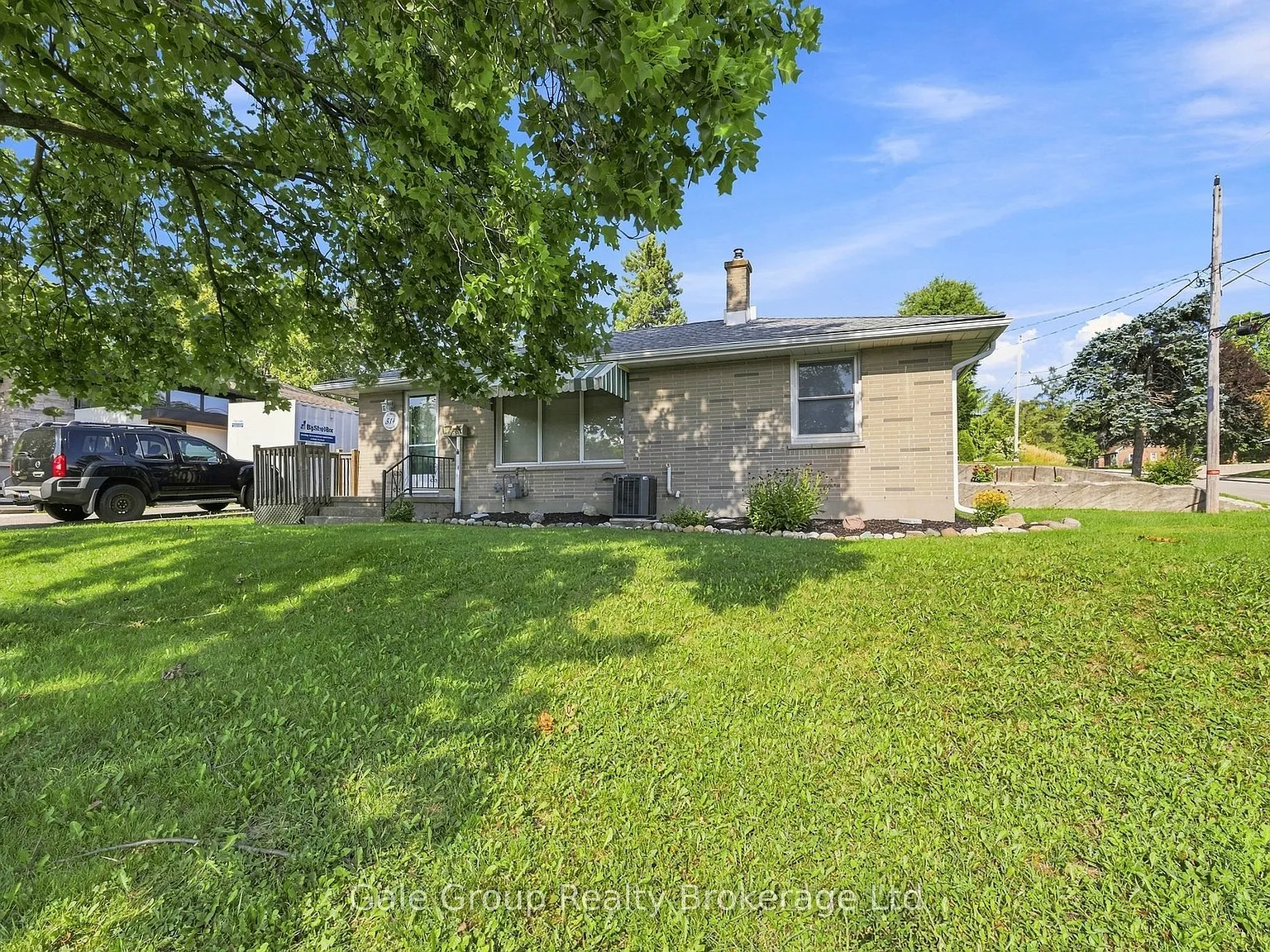 2 bed, $2,300 — Photo 4