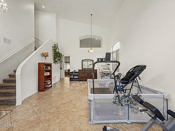 3rd image of 10454 E Rita Ranch Crossing Cir