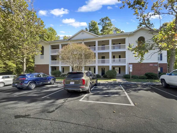 1901 Trailwood Heights Ln Unit 303, Raleigh, NC 27603