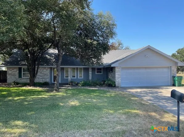 115 Spanish Oak Trl, Cameron, TX 76520