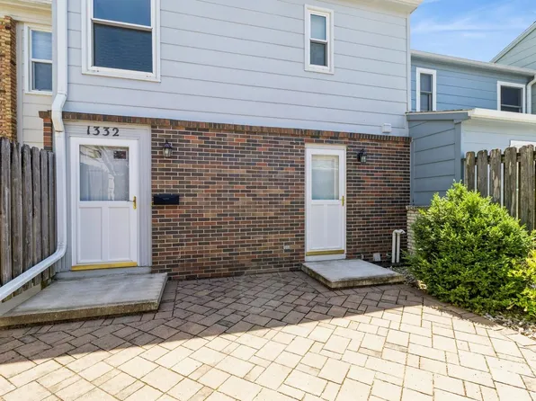 1332 Truman Pl, Ames, IA 50010