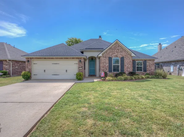 2395 Tallgrass Cir, Bossier City, LA 71111