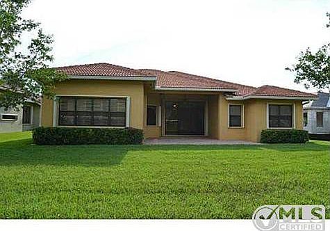 4th image of 9386 Isles Cay Dr
