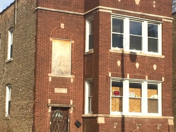 5708 S Damen Ave, Chicago, IL 60636