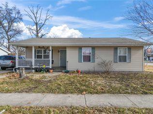 1310 N Dennis Ave, Decatur, IL 62526