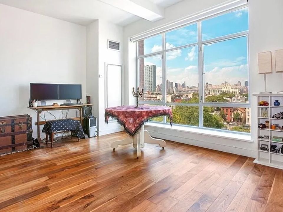 1st image of 10-63 Jackson Ave #5