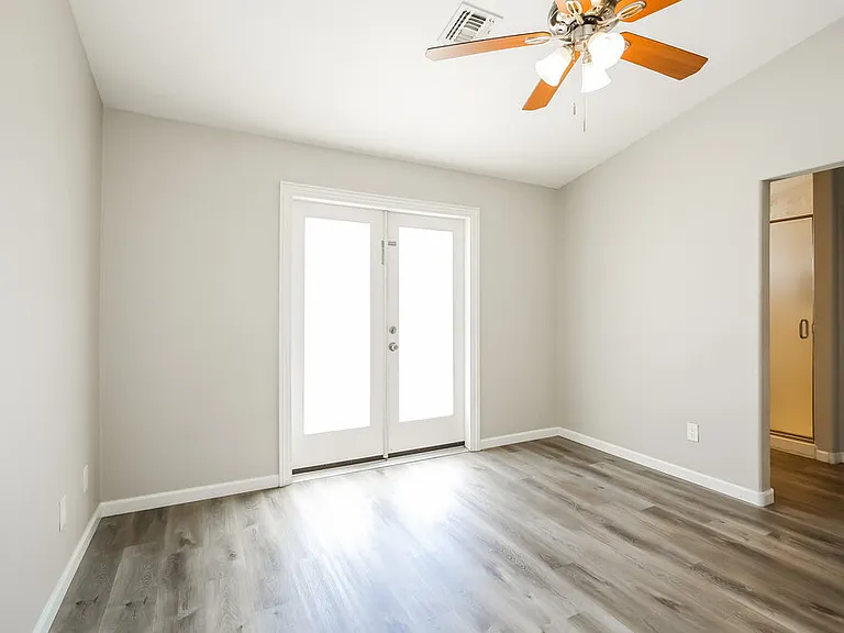 3927 Blue Coral Dr — Photo 8