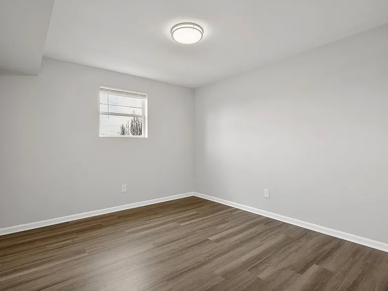 301 S Granby St #C — Photo 13