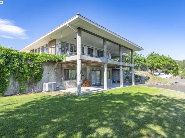 902 S 12th St, La Grande, OR 97850