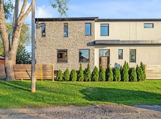 1047 Meredith Ave, Mississauga, ON L5E2C6