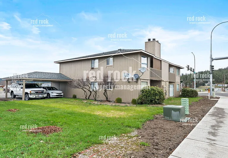4733 N Sullivan Rd — Photo 22