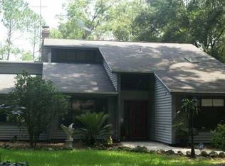 1406 Memory Ln, Lutz, FL 33549