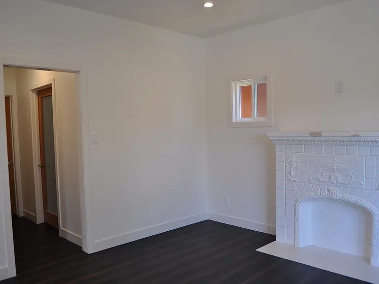 3701 S Saint Andrews Pl #1 — Photo 13