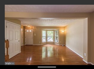 8703 Rochelle Dr, Ellicott City, MD 21043