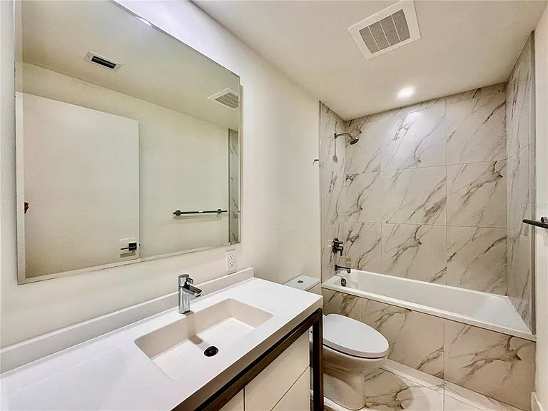 2000 Metropica Way #1708 — Photo 10