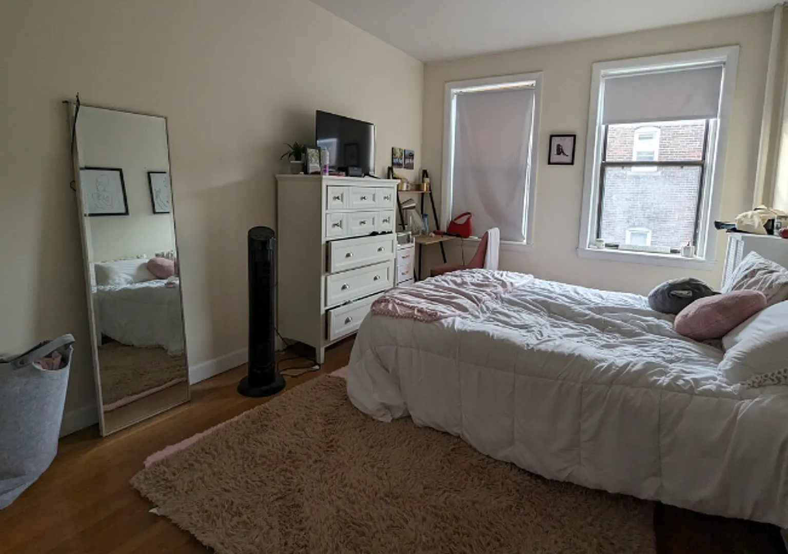 3-Bed with 1.5 Bath * Packard's Corner * — Photo 2