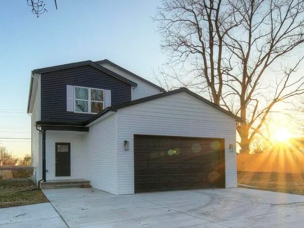 33755 Parkwood St, Westland, MI 48186