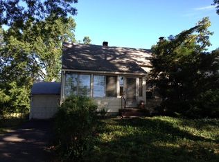 22 Kathryn St, Clark, NJ 07066