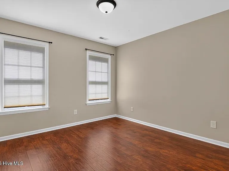 3208 Austin Ave — Photo 18