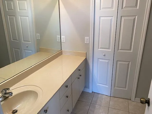 10918 Winter Crest Dr — Photo 24