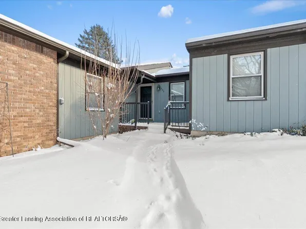 503 N Scott St, Dewitt, MI 48820