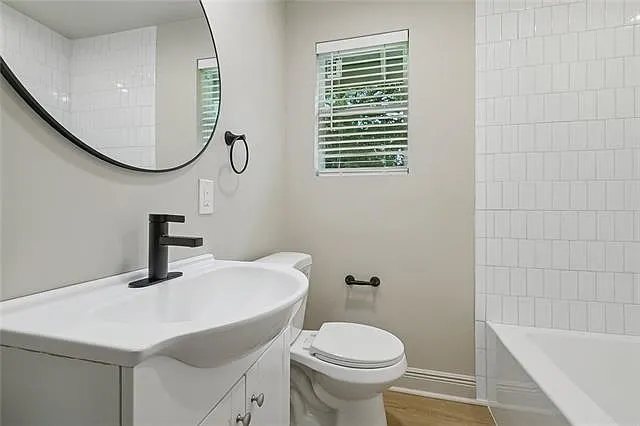 212 Berkley Dr — Photo 7