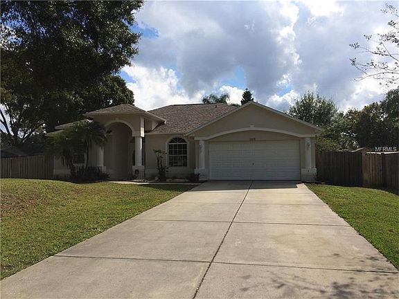 2nd image of 22430 Stillwood Dr