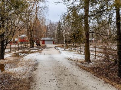 5926 Clover ROAD, Manitowoc, WI, 54220
