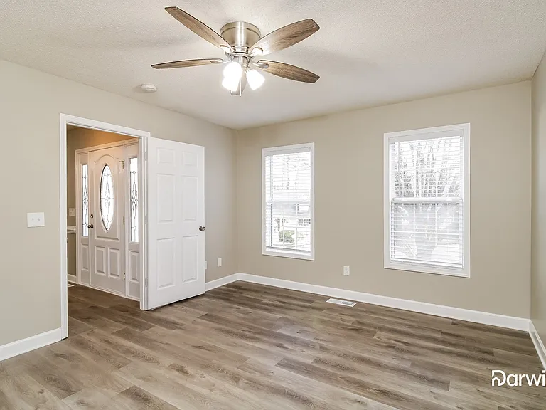 5425 Springhouse Farm Rd — Photo 6