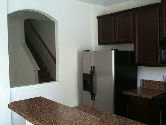 4th image of 3710H Creswick Cir