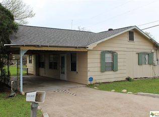 50 Vista Ln, Victoria, TX 77905