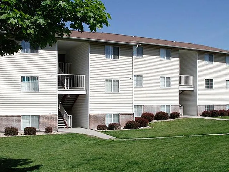 Liberty Heights — Photo 3