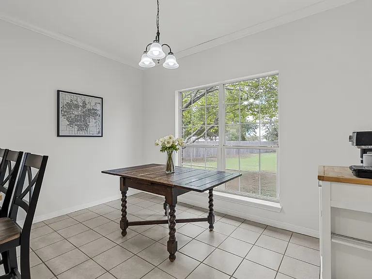 1694 McLennan Crossing Rd — Photo 12