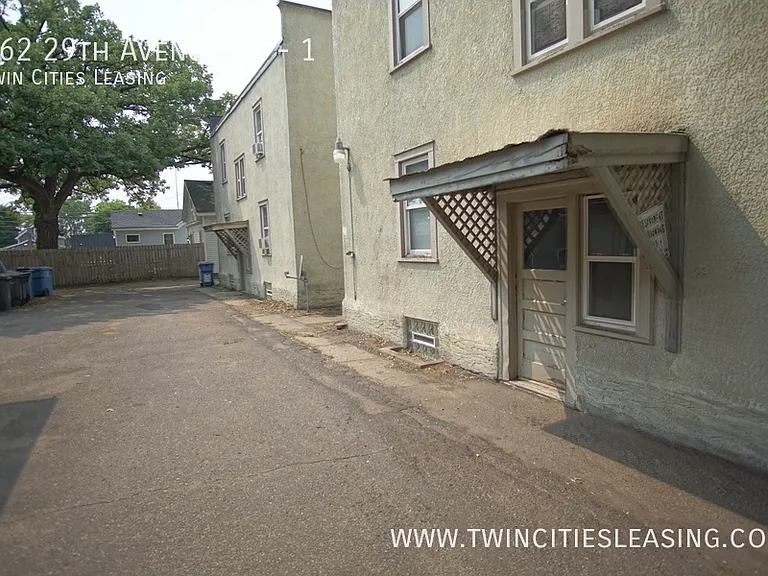 962 29th Ave NE #1 — Photo 14
