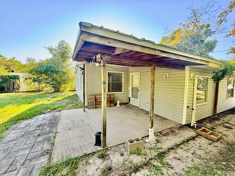 3113 W 20th Ct — Photo 11