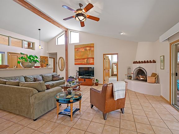 4th image of 2205 Brillante St