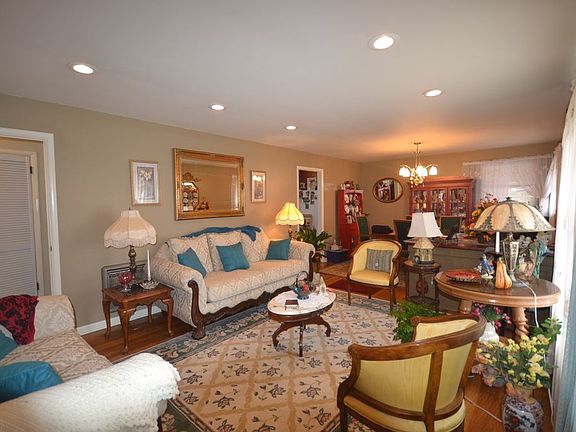 Formal LR with view to DR