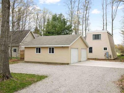 2380 E Sugar Maple Dr, Cedar, MI, 49621