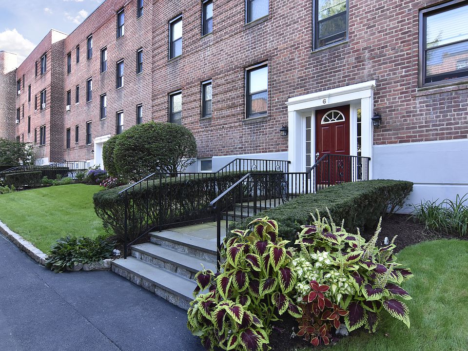 1st image of 14 S Broadway #6-3B