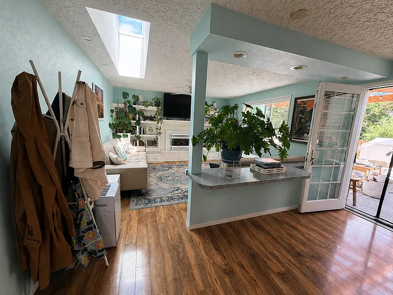 8430 SW 37th Ave — Photo 15