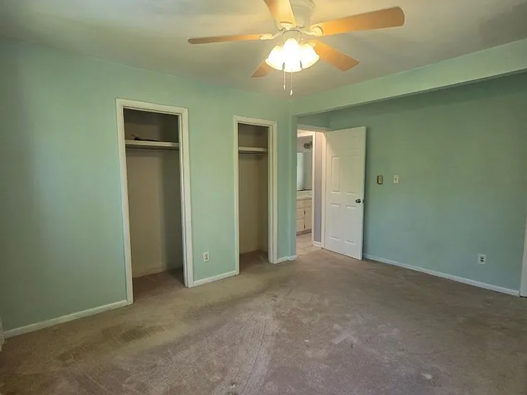 1015 S Country Club Dr — Photo 14