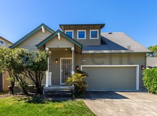 1251 Clover Dr, Santa Rosa, CA 95401