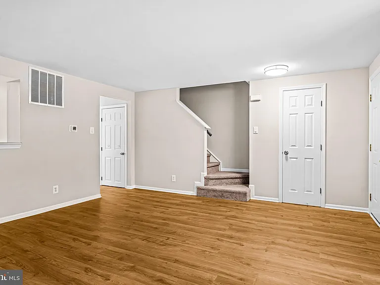 67 Dorchester Cir — Photo 10